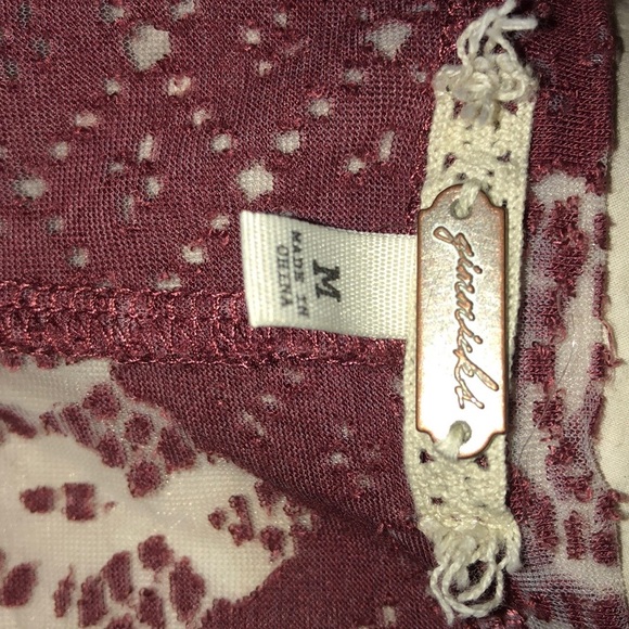 Gimmick by BKE tank top - Picture 3 of 3